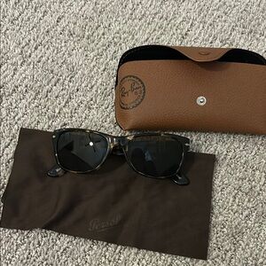 Vintage persol Tortoise Sunglasses with Case